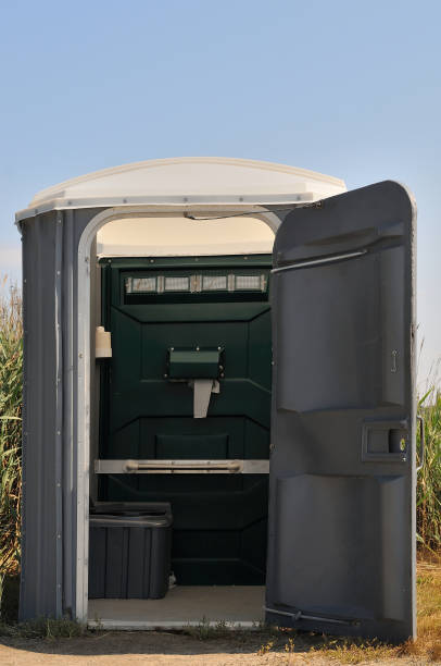 Best Sanitation services for porta potties  in Manche North Shore, CA