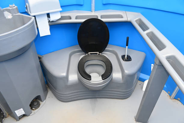 Best Portable restroom trailer rental  in Manche North Shore, CA